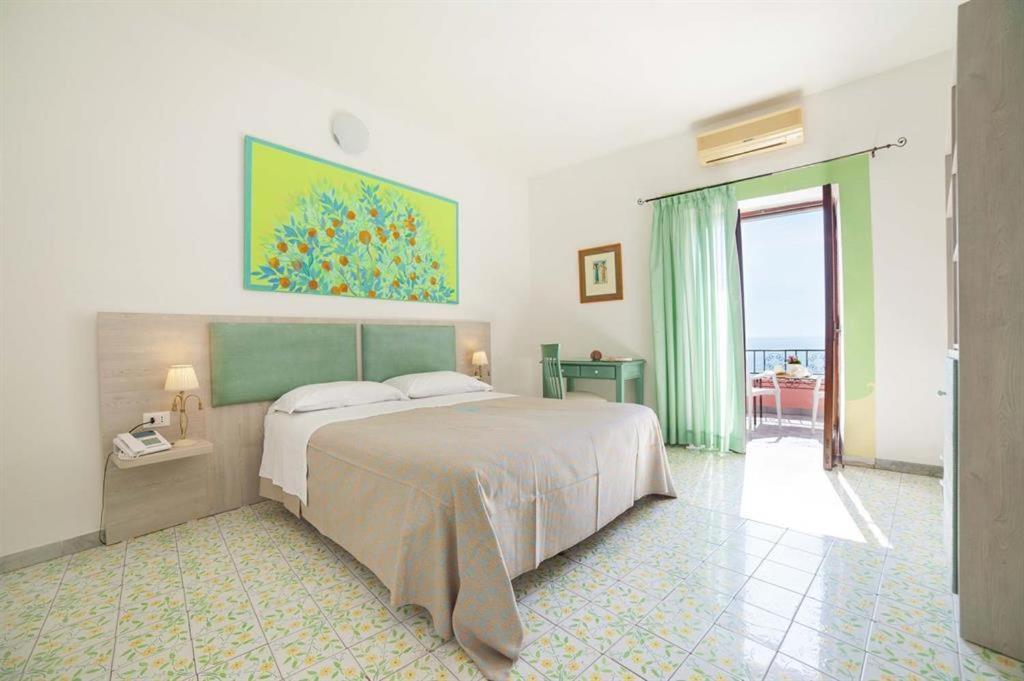 Hotel Casa Rosa Sea & Spa Sant'Angelo  Bagian luar foto