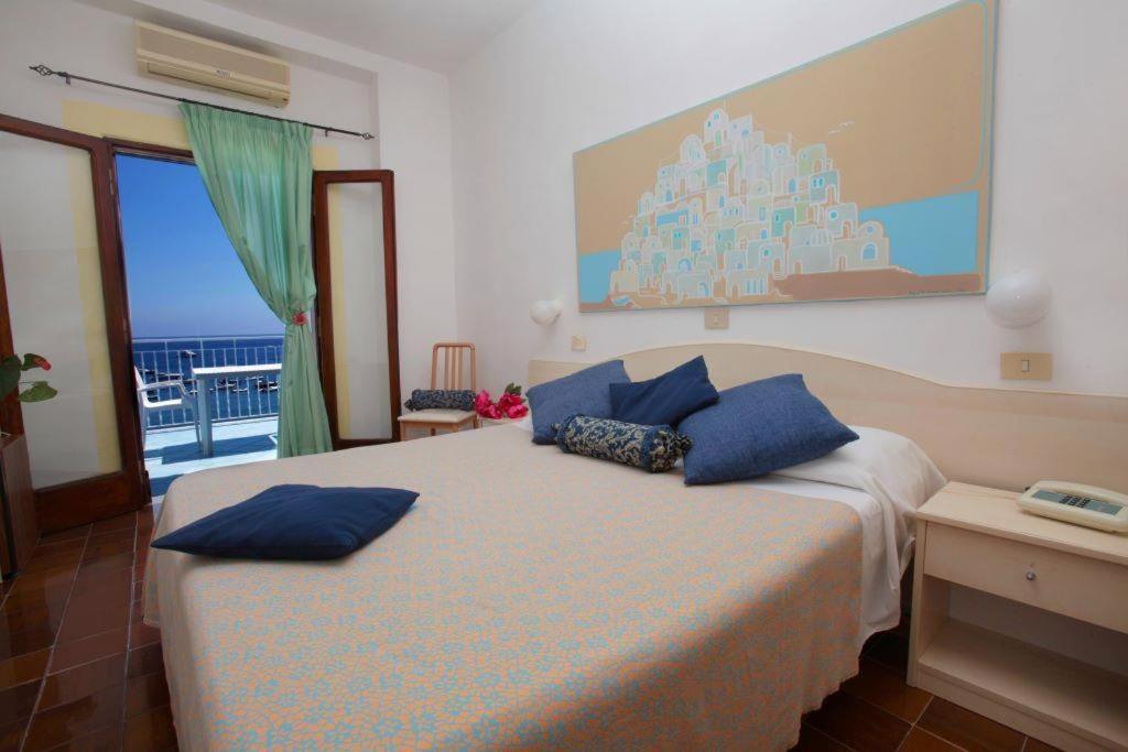 Hotel Casa Rosa Sea & Spa Sant'Angelo  Bagian luar foto