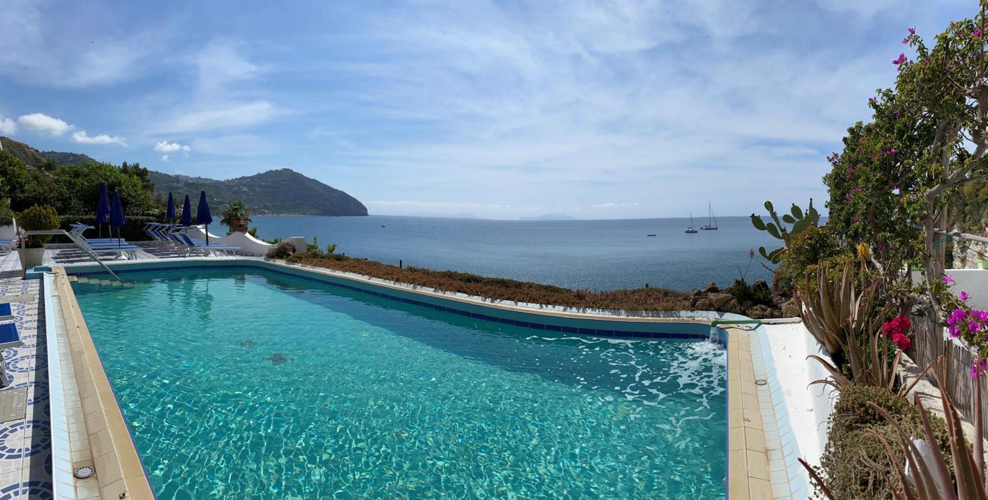 Hotel Casa Rosa Sea & Spa Sant'Angelo  Bagian luar foto