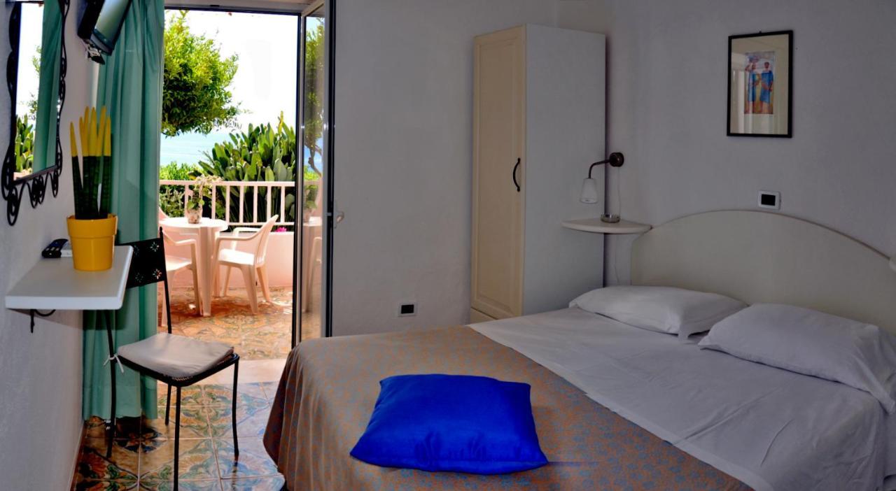 Hotel Casa Rosa Sea & Spa Sant'Angelo  Bagian luar foto